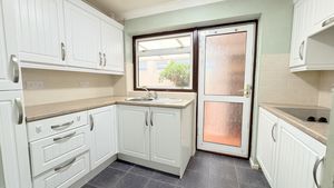 Beacon Close- click for photo gallery